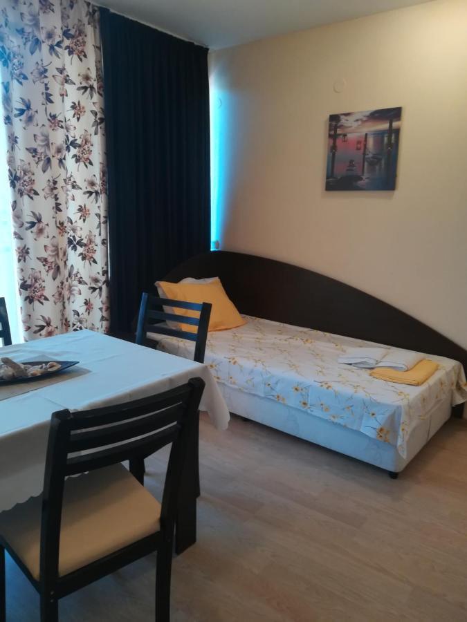 Apartments Victoria クラネヴォ エクステリア 写真